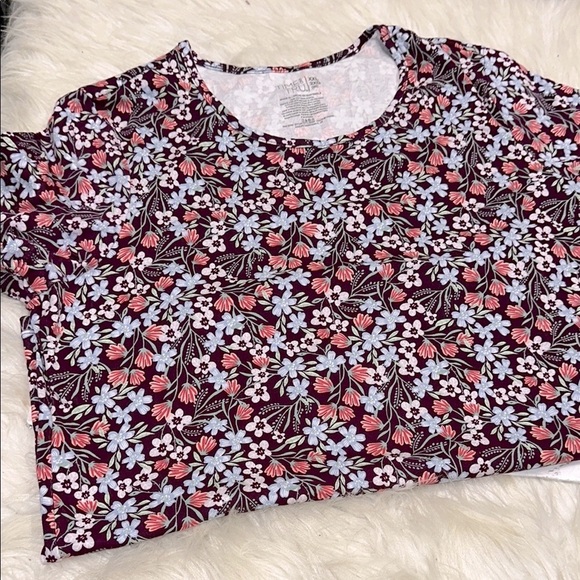 Time and Tru Floral Women's Top size 2X - Picture 1 of 4